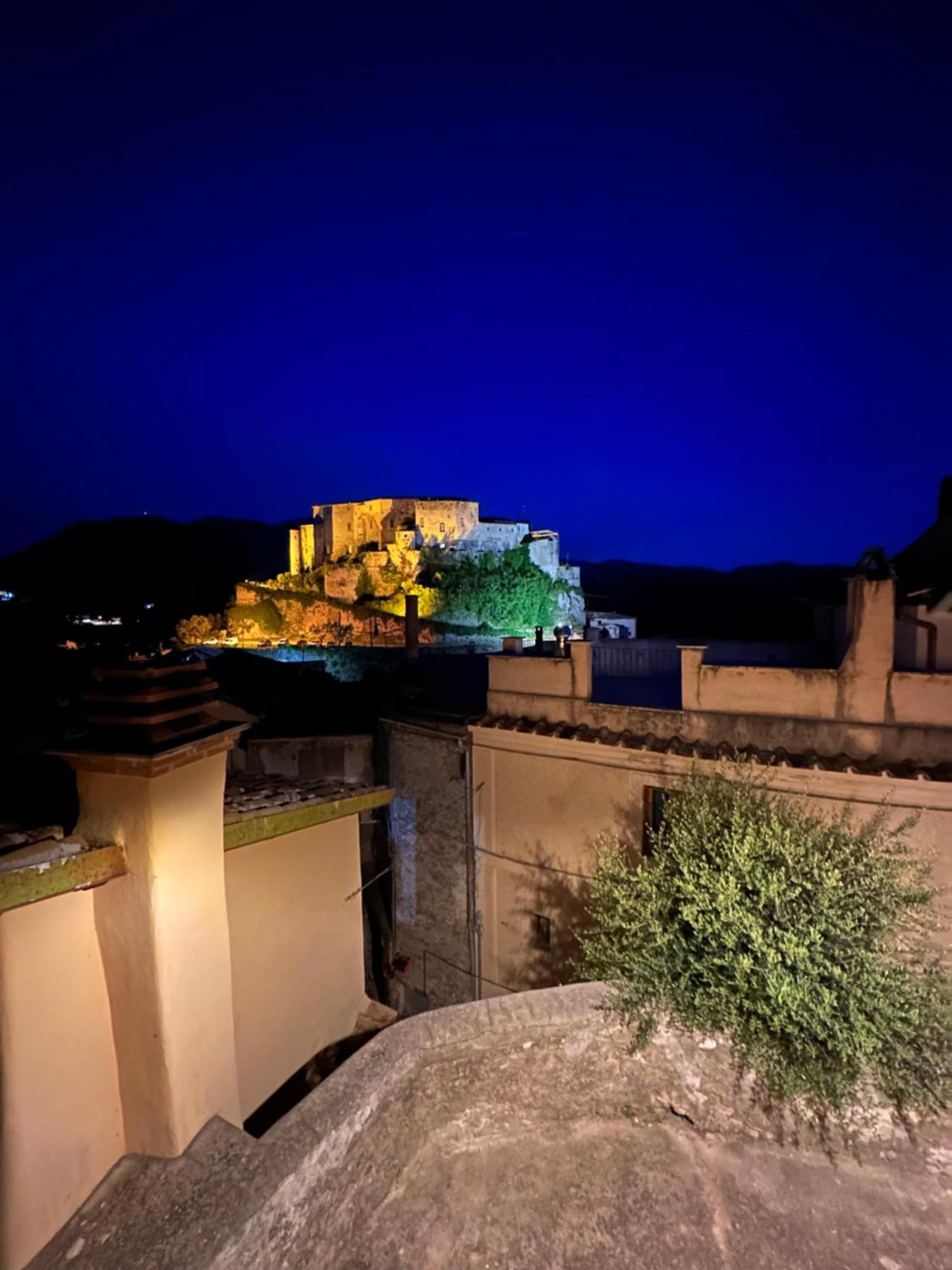 Vicolo Santa Maria- Appartamento Nel Centro Storico. Subiaco Exterior foto